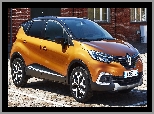 Renault Captur, Budynek